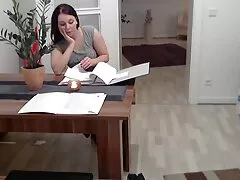 Sylvia Hiền. phim set nhat ban ko che